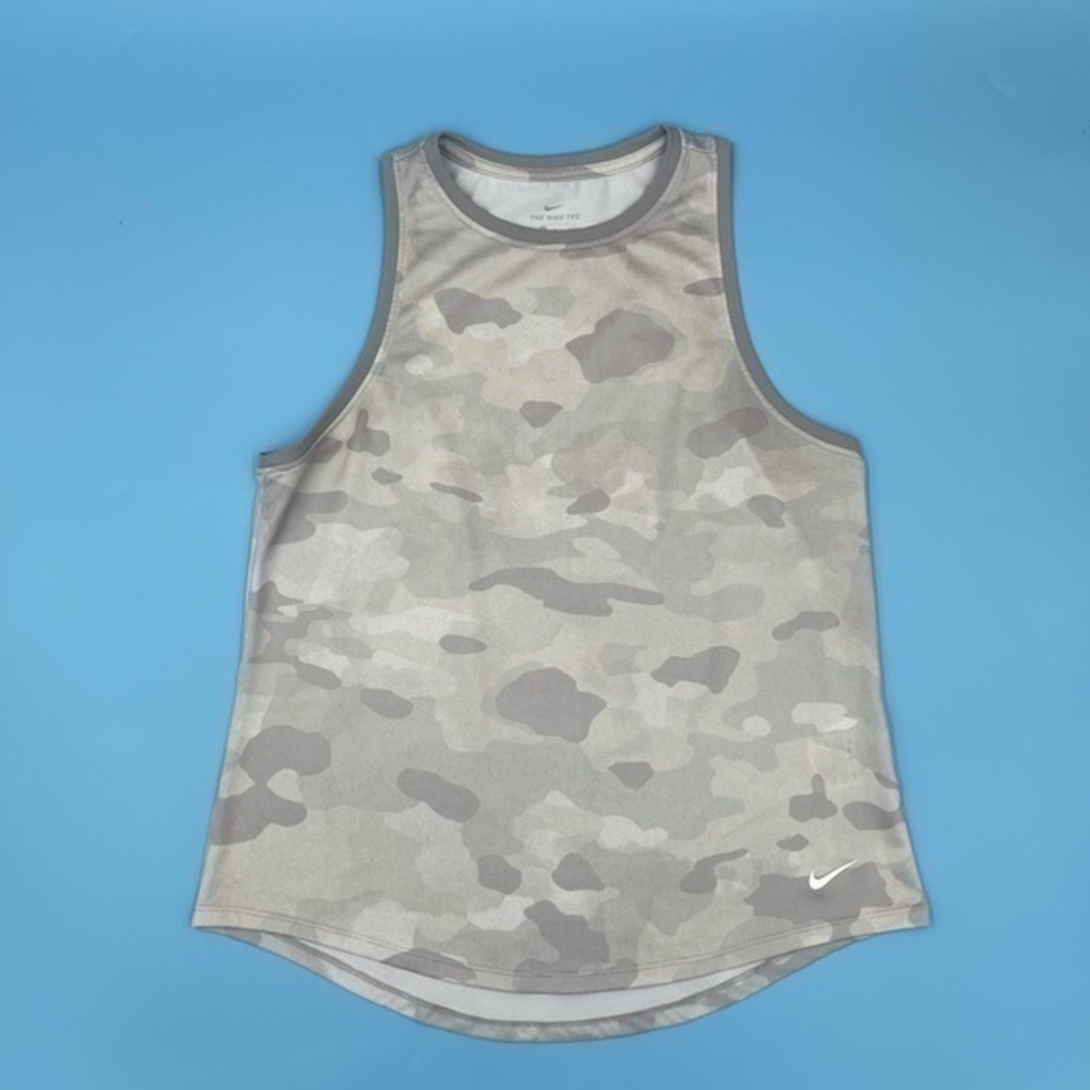 LIKE NEW! Nike Active Tank Top